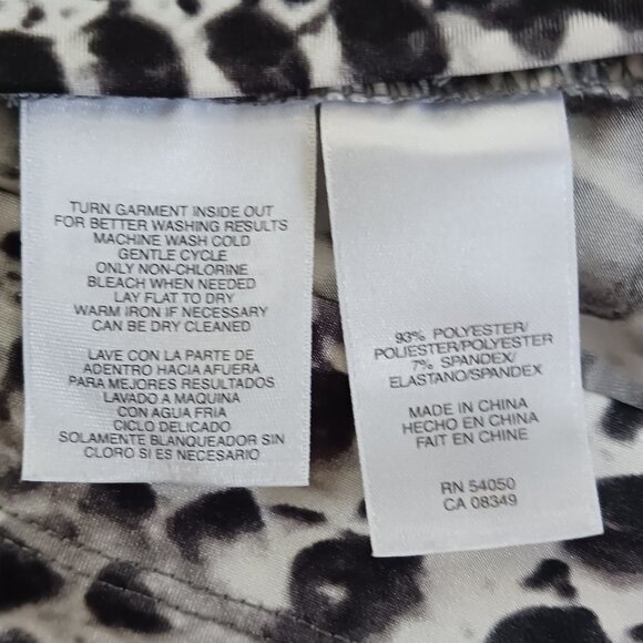 Anne Klein Womens Short Sleeve Pullover Top Black White Animal Print Size Medium - Picture 4 of 6